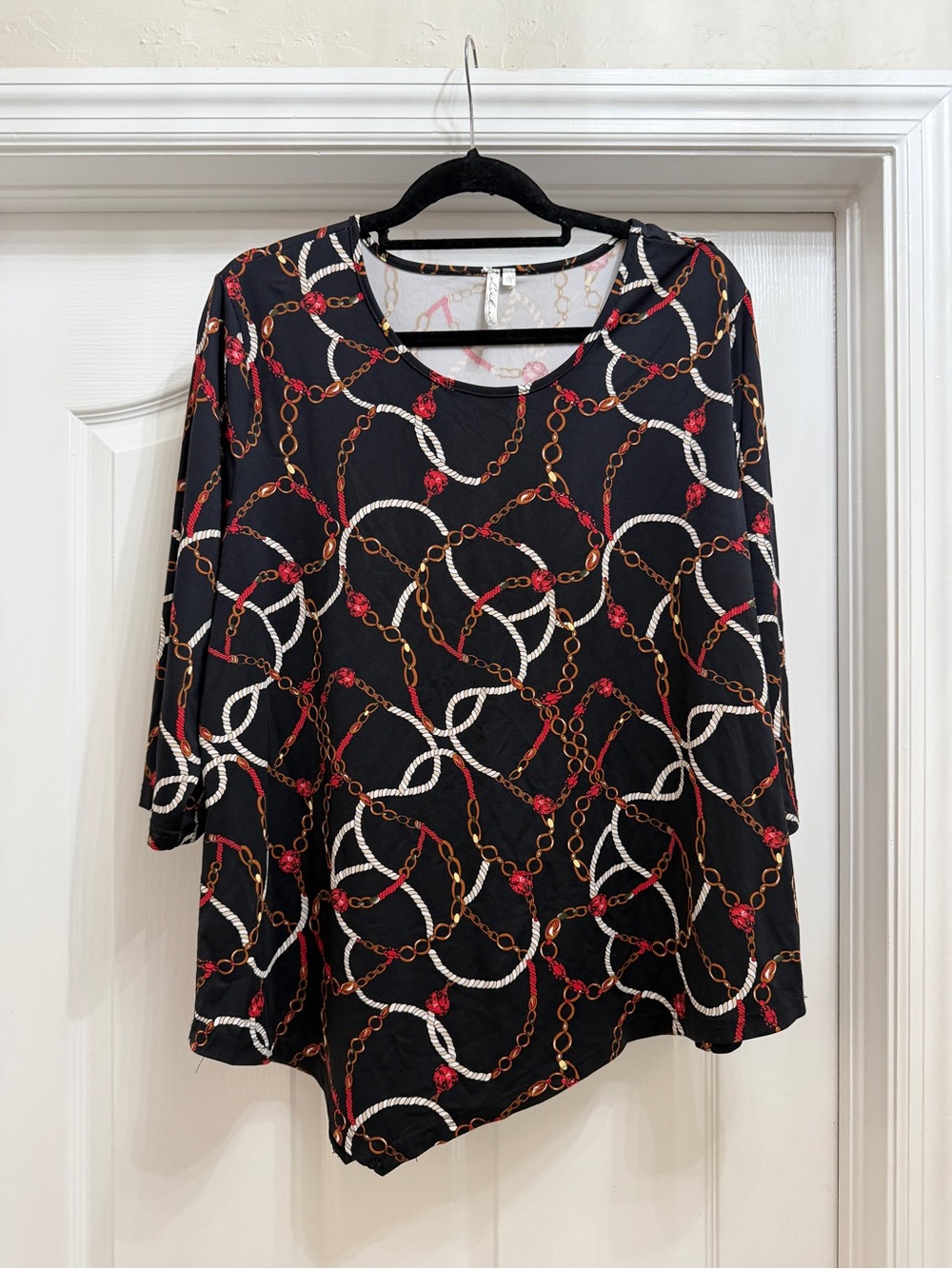 Lulu-B Black Long Sleeve Chain-Print Top with Red & Gold Accents